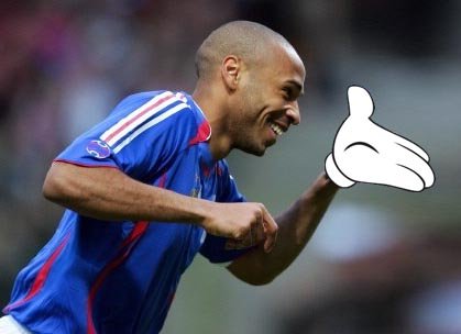 The hand of Thierry Henry